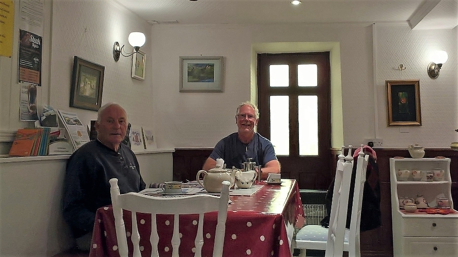 Unsere Starkwind-Taktik: Abwarten und Tee&nbsp;trinken