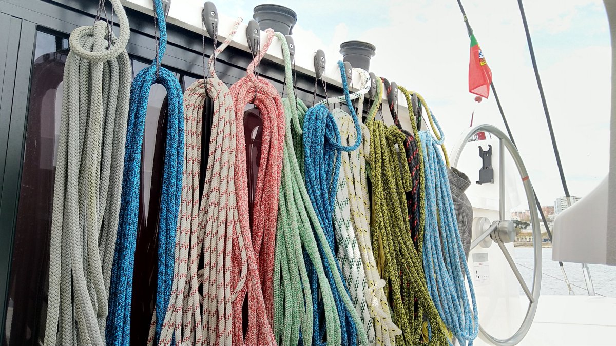 Boot picobello gereinigt, Wanderung nach Porto und Klasse&nbsp;Fischlokal