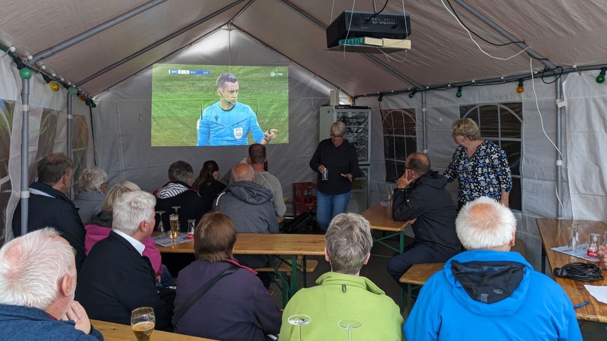 Konvoi-Auftaktabend und Fußballfest in&nbsp;Artlenburg